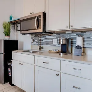 Unit 14 Maui Ohana Modern , Wailuku United States